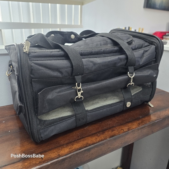 Sherpa Ultimate Bag On Wheels Black, Medium - Picture 4 of 7